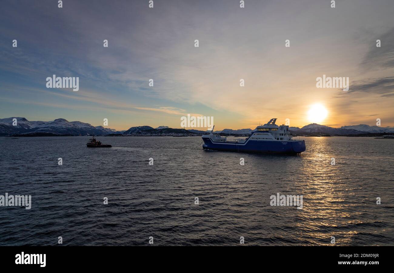 Sunrise over Florø in Norway Stock Photo - Alamy