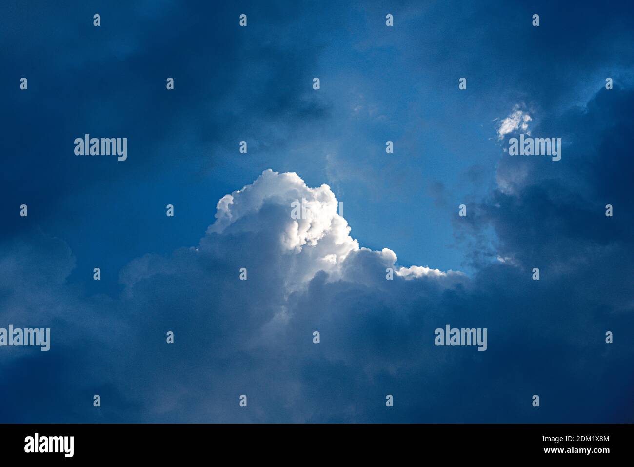 Dramatic cloudy sky as abstract background Stock Photo - Alamy