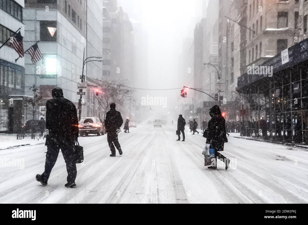 Winter snowstorm blizzard in New York City with heavy snow falling ...
