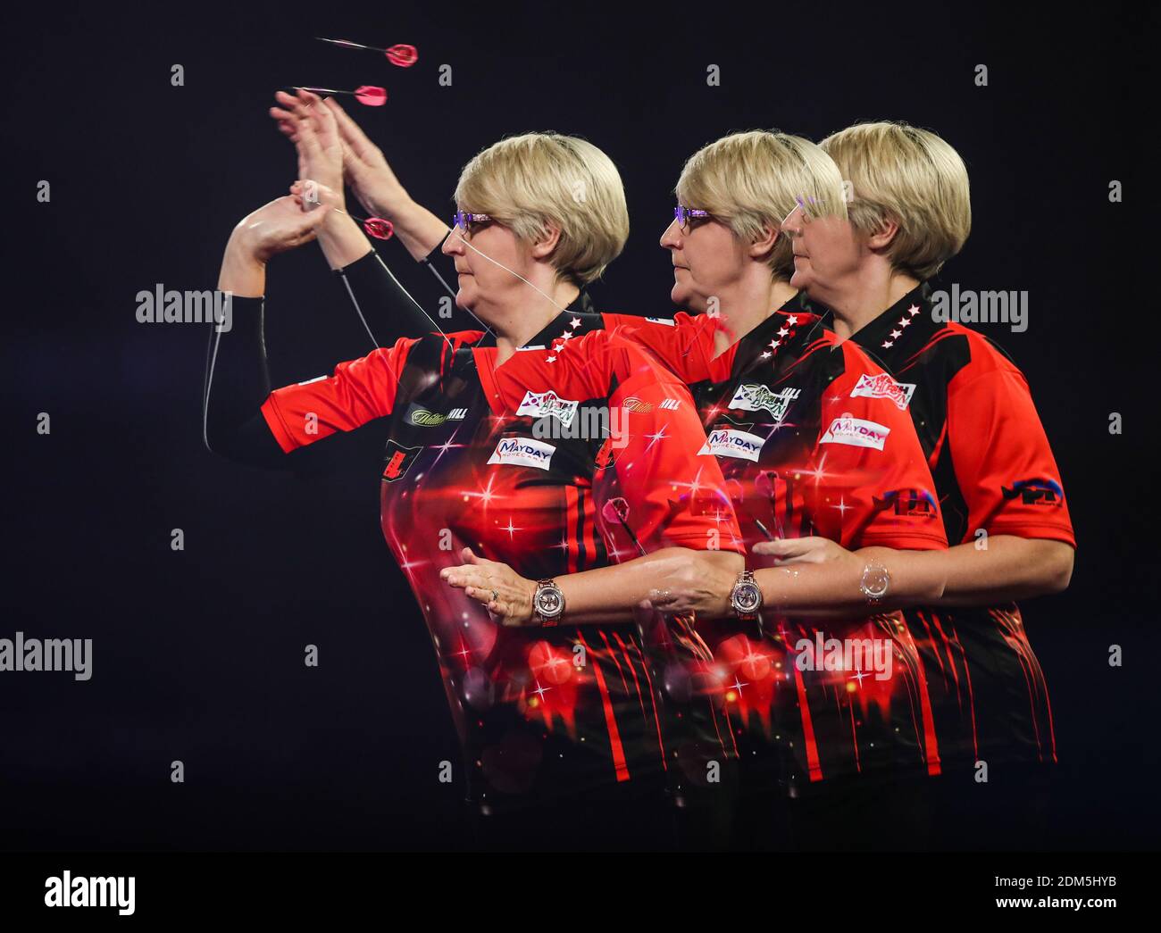 Lisa Ashton In Action During Day Two Of The William Hill World Darts Championship At Alexandra Palace London Stock Photo Alamy Lisa Ashton In Action During Day Two Of The William Hill World Darts Championship At Alexandra Palace London Stock Photo Alamy