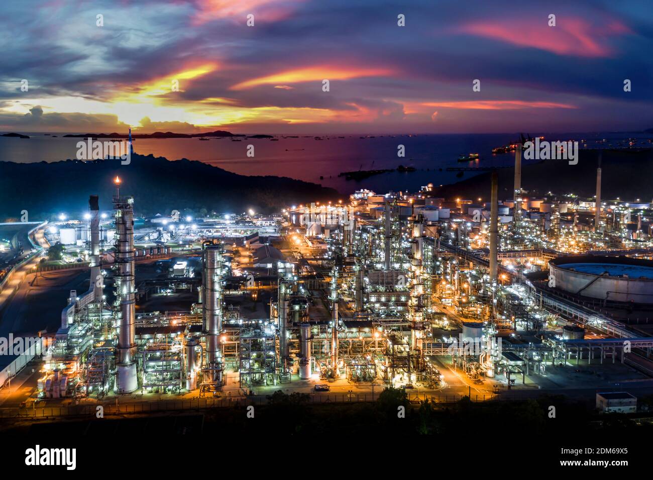 Heavy fuel oil ban hires stock photography and images Alamy