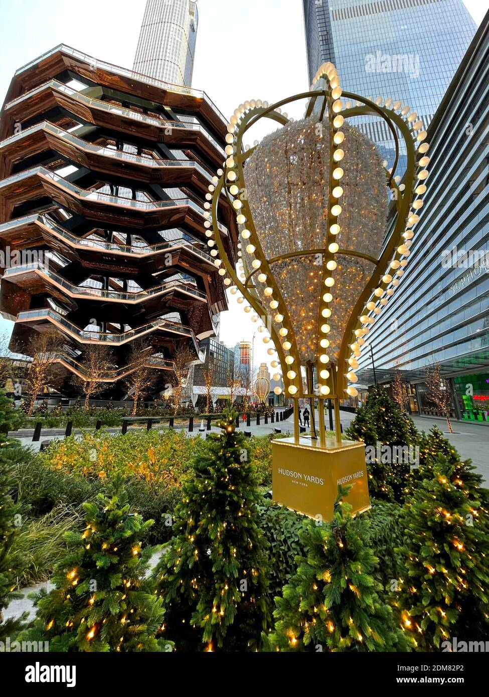 Hudson Yards Vessel Christmas 2024 Schedule Erna Odette
