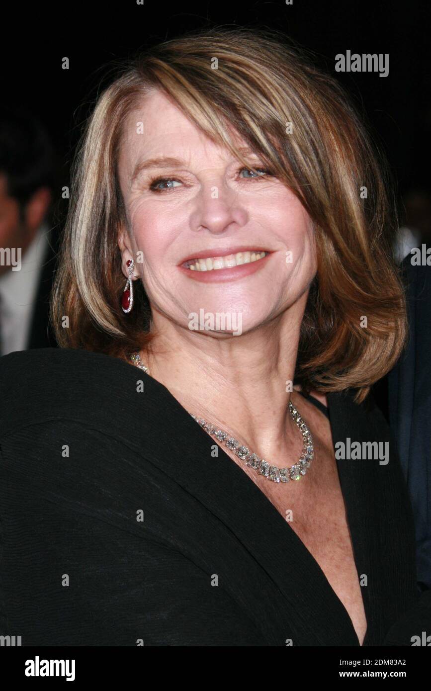 Julie Christie attends the 2007 National Board of Review of Motion Pictures Awards Gala at Cipriani 42nd Street in New York City on January 15, 2008.  Photo Credit: Henry McGee/MediaPunch Stock Photo