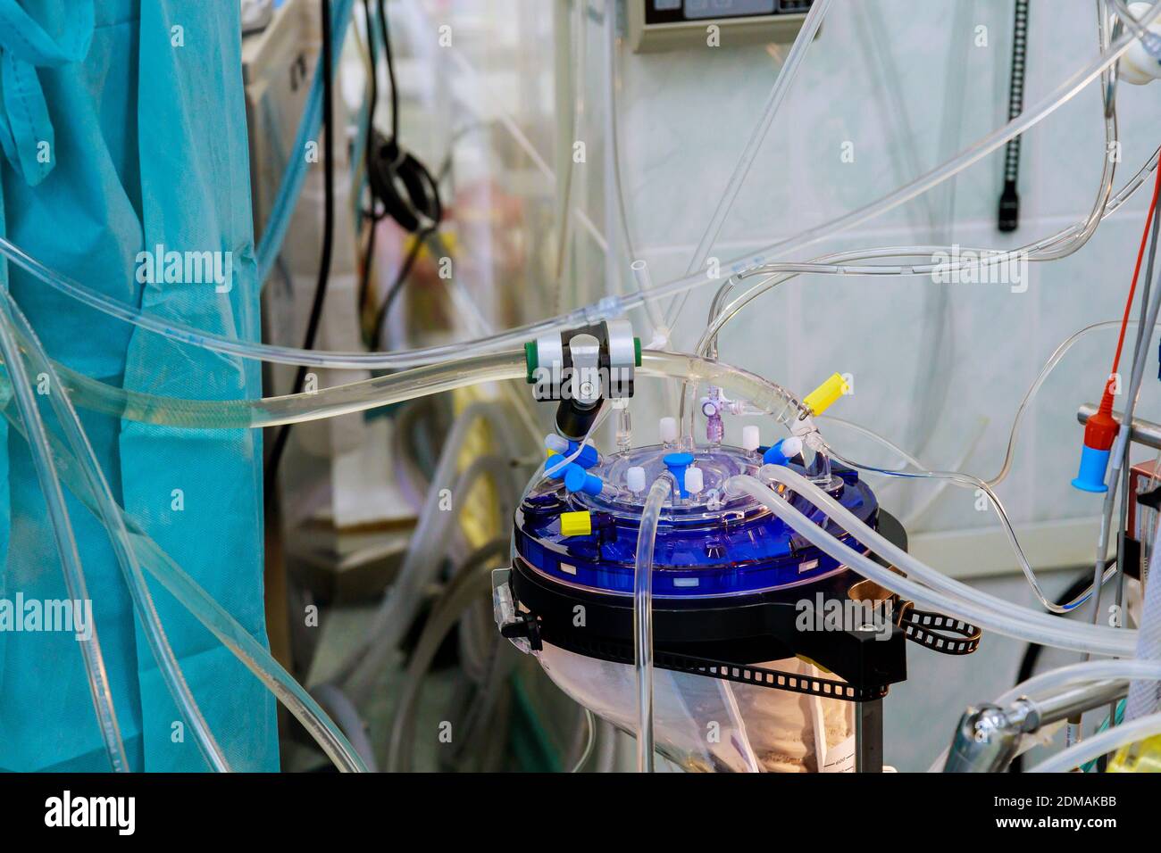 Artificial blood extracorporeal circulation in the intensive care unit cardiopulmonary bypass Stock Photo