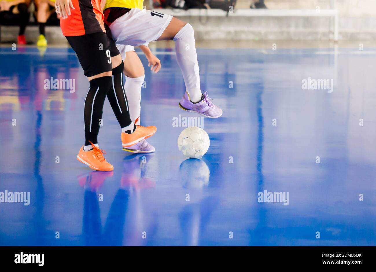 Page 2 Futsal Player High Resolution Stock Photography And Images Alamy