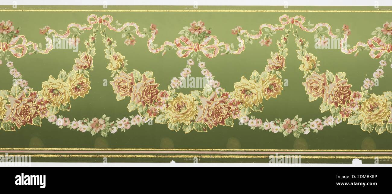 Frieze, Robert Graves Co., New York, New York, Machine-printed paper, mica flakes, Flitter frieze containing swags of roses hung from the vine-entwined ribbons with daisy chains linking the swags to a large ribbon of bows. There are stripes at the edge. Printed in pinks, greens, and yellow on a background that shades from deep to lighter green, New York, USA, 1905–1915, Wallcoverings, Frieze Stock Photo