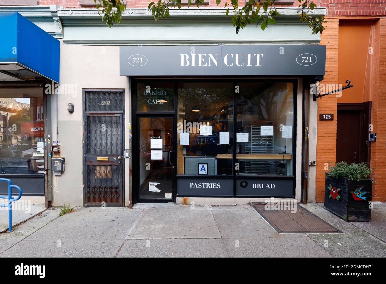 Bien Cuit, 721 Franklin Ave, Brooklyn, New York. NYC storefront photo of a French bakery in the Crown Heights neighborhood. Stock Photo
