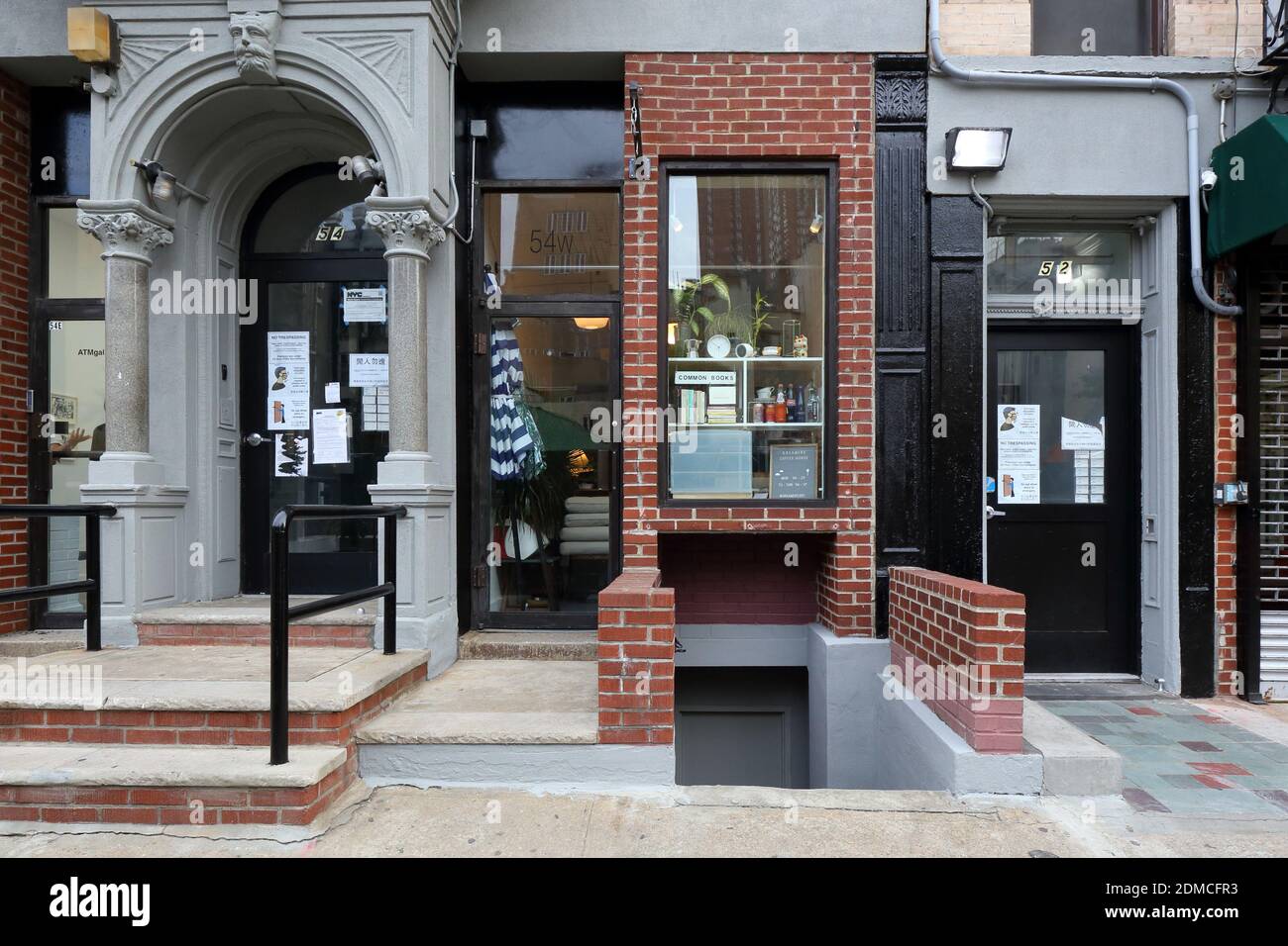 Dreamers Coffee House, Common Books, 54W Henry St, New York, NYC storefront photo of a coffee