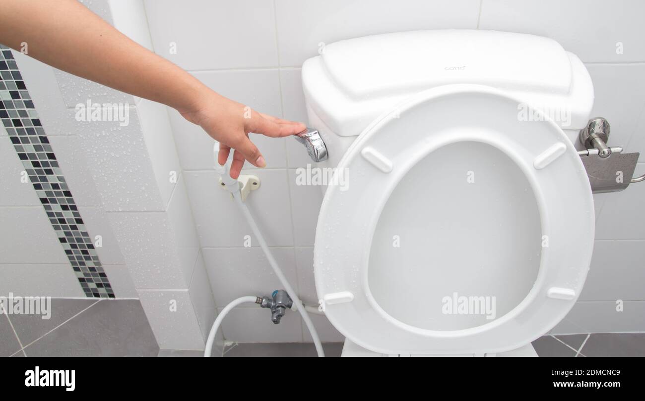 Hand flushing hires stock photography and images Alamy
