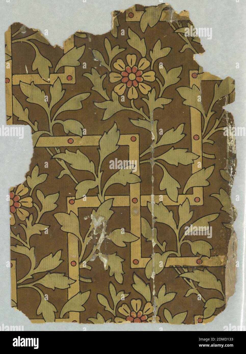 Sidewall, Machine-printed, Aesthetic-style paper with leaves and trellis., England, USA, ca. 1879, Wallcoverings, Sidewall Stock Photo