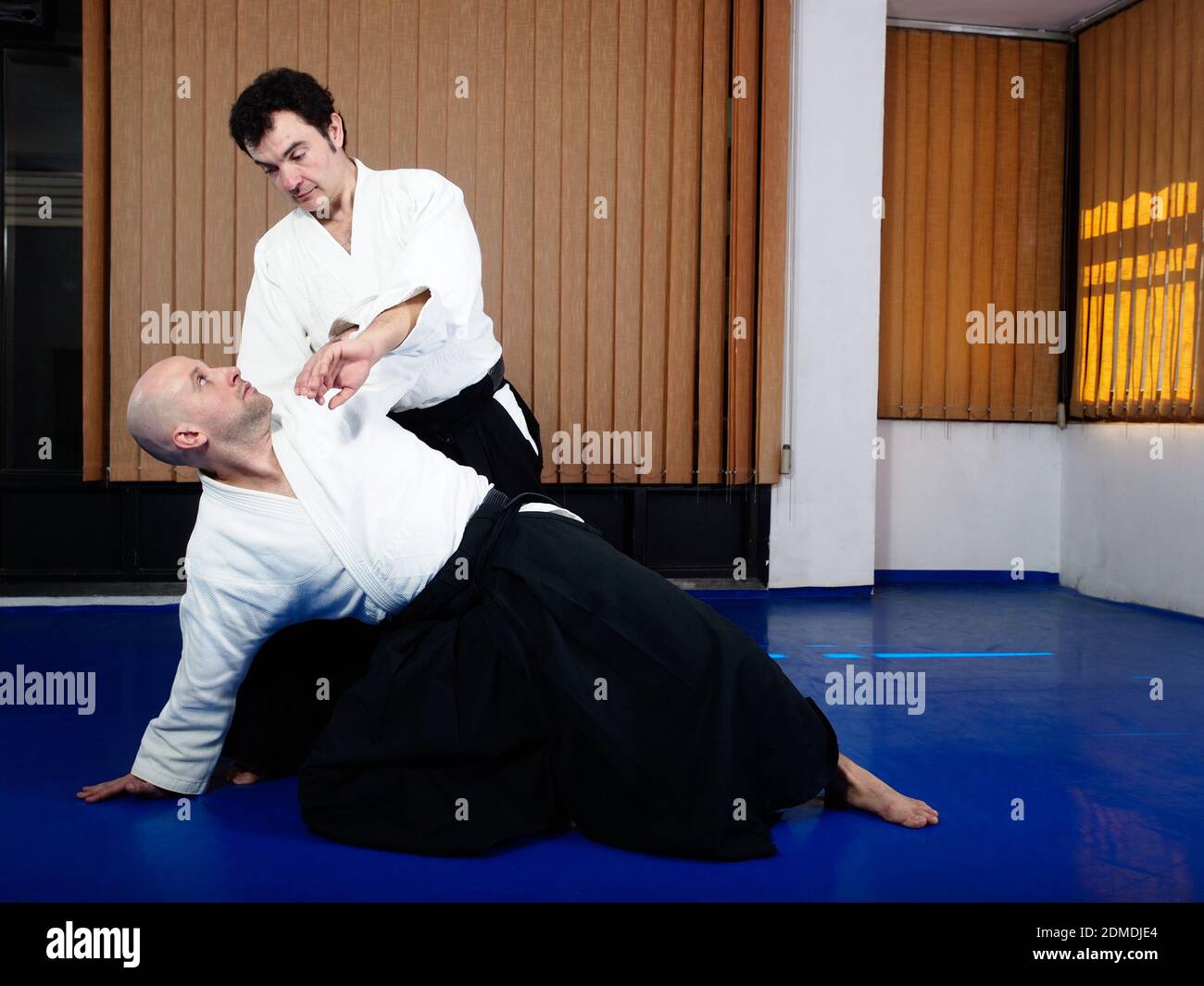 Martial arts practitioner doing a neck technique Stock Photo Alamy