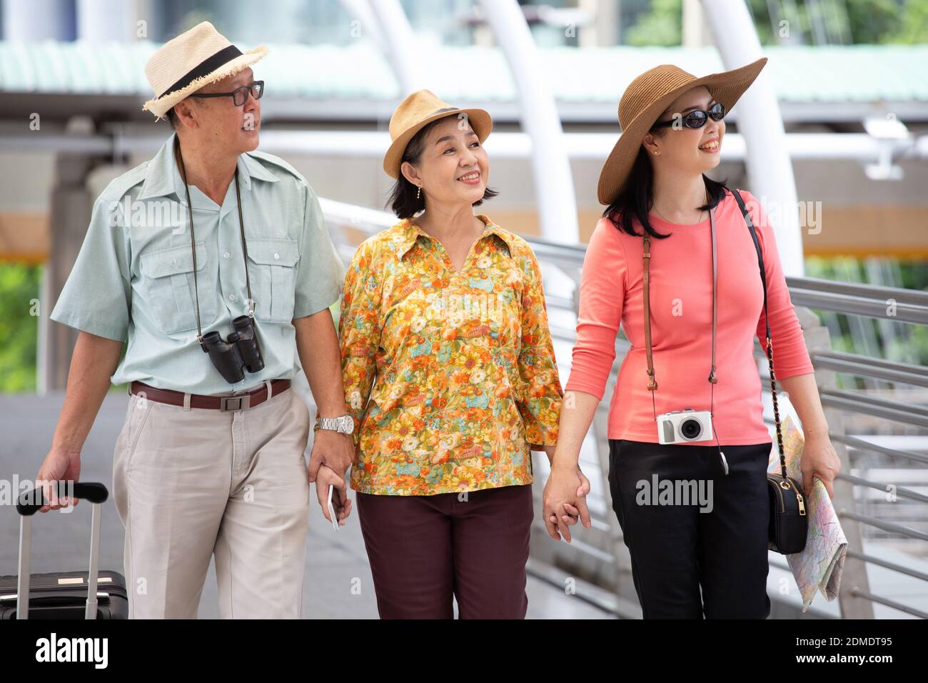 Holiday elderly group sightseeing hires stock photography and images