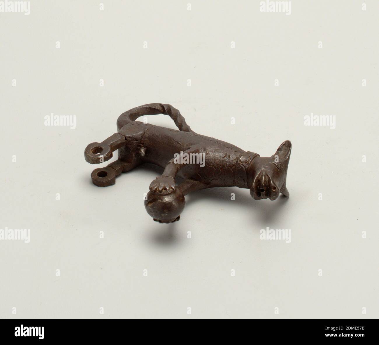 Tail between legs hires stock photography and images Alamy