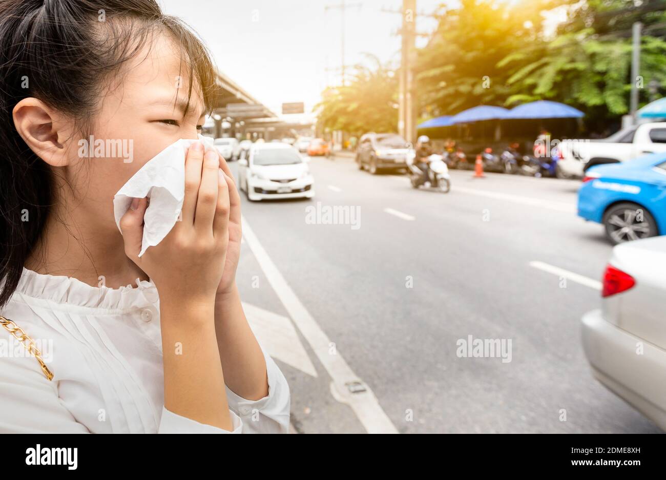 Child Sneezing And Car Hi Res Stock Photography And Images Alamy