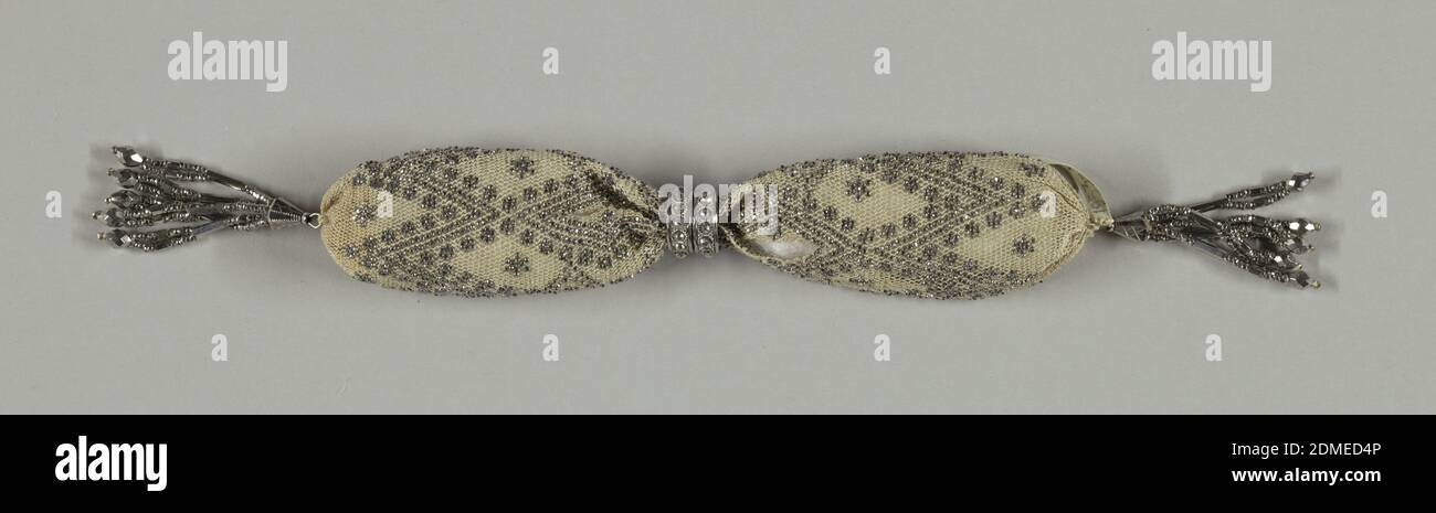 Download Silk Purse High Resolution Stock Photography And Images Alamy
