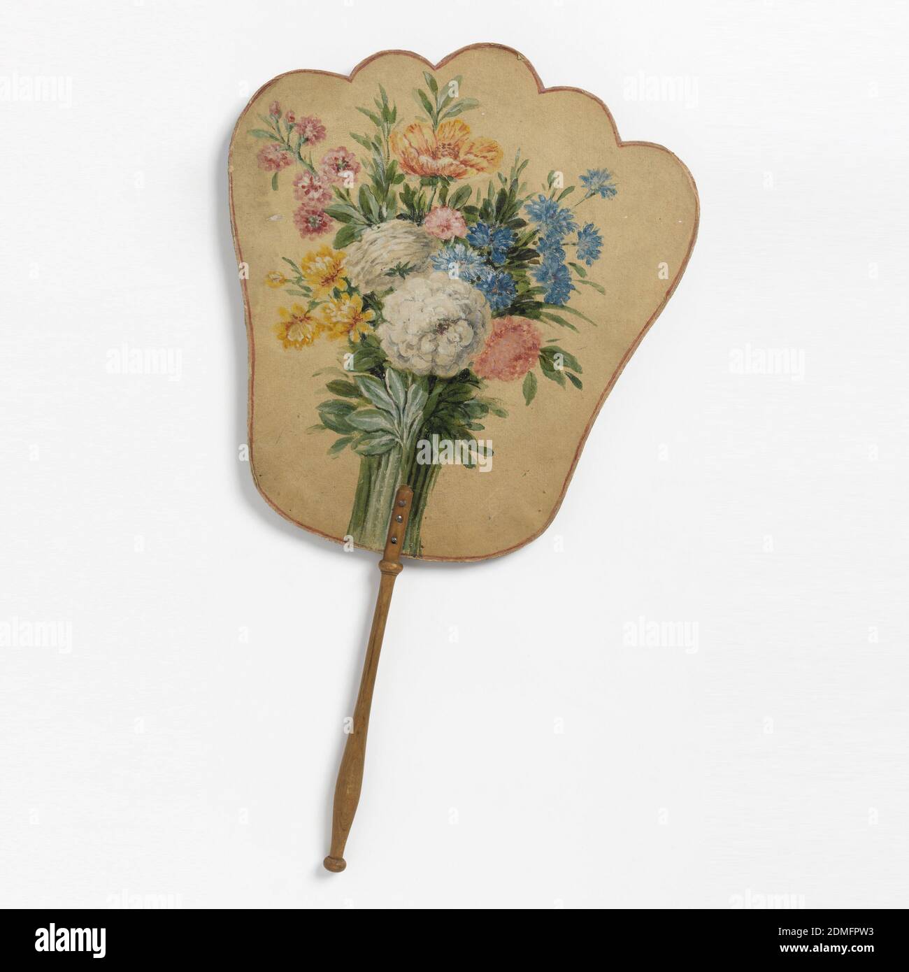Handscreen, Painted paper leaf, turned wood handle, Handscreen with a hand-painted paper leaf. Obverse: a colorful bouquet of flowers. Reverse: blue trumpet shaped flowers resembling Gentiana Acaulis. Turned wood handle., France, England, mid- 18th century, costume & accessories, Handscreen Stock Photo