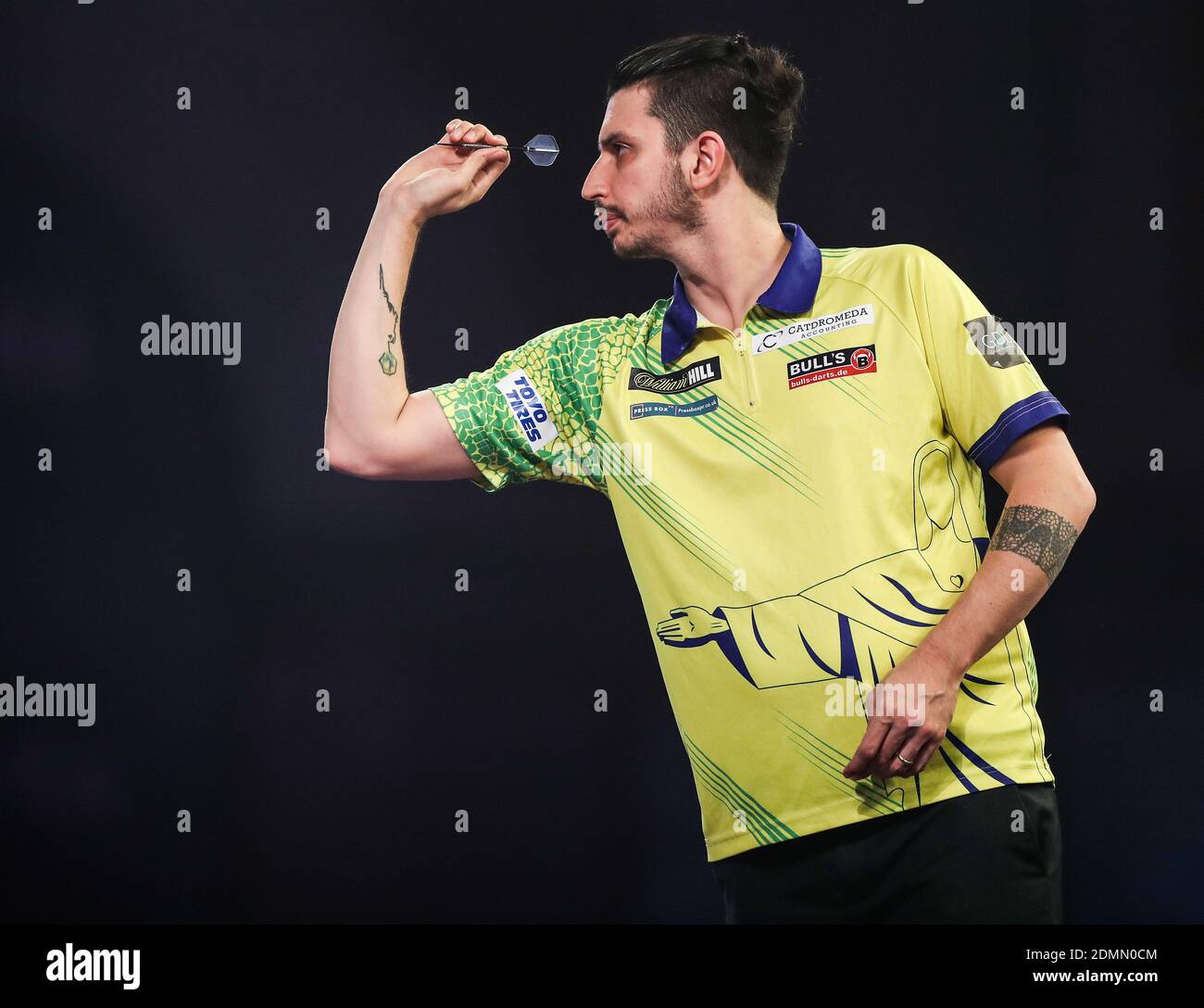 Diogo Portela in action during day two of the William Hill World Darts  Championship at Alexandra Palace, London Stock Photo - Alamy