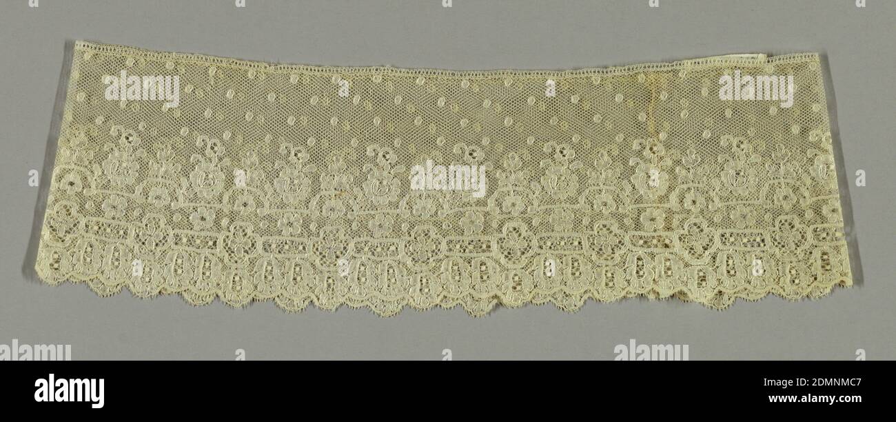 Very Pretty Vintage Light Creme Cotton Lace Ruffle Scallop French