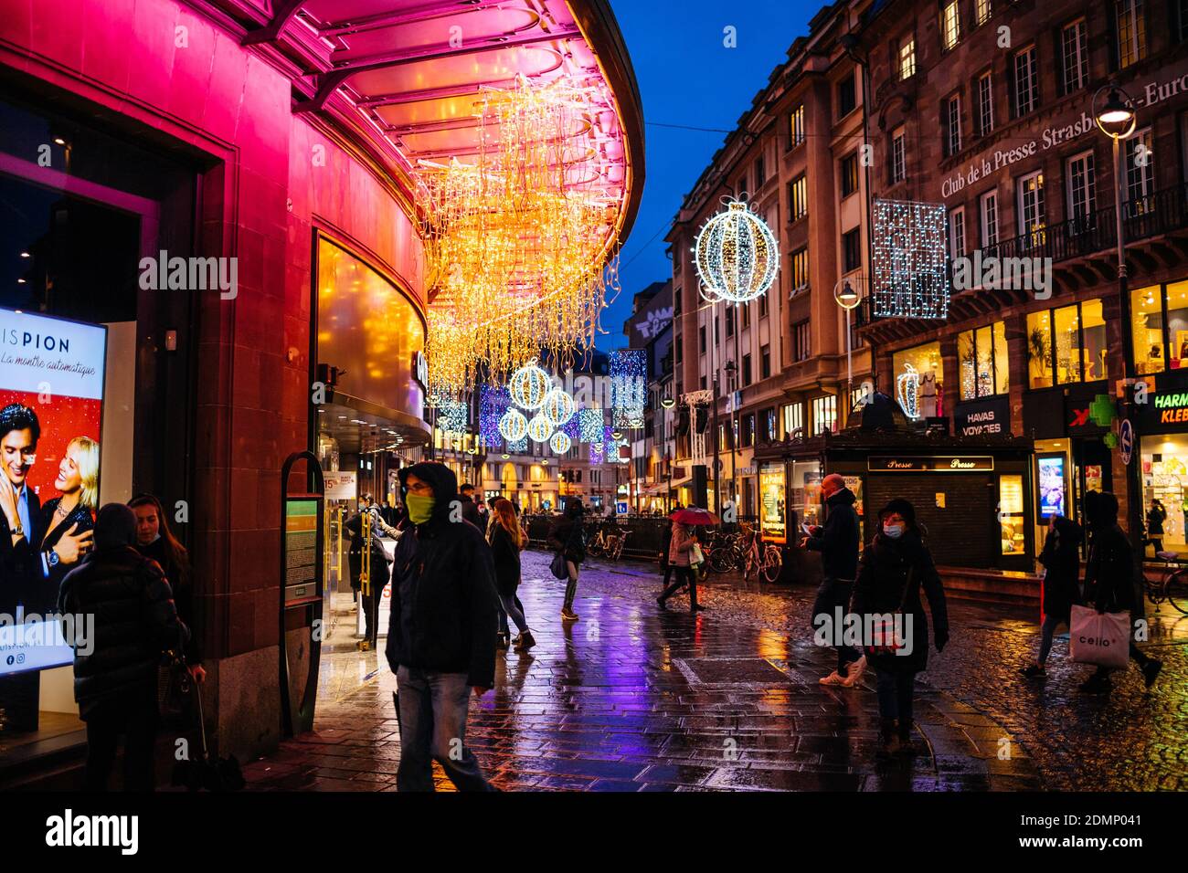 Black friday neon hi-res stock photography and images - Page 3 - Alamy