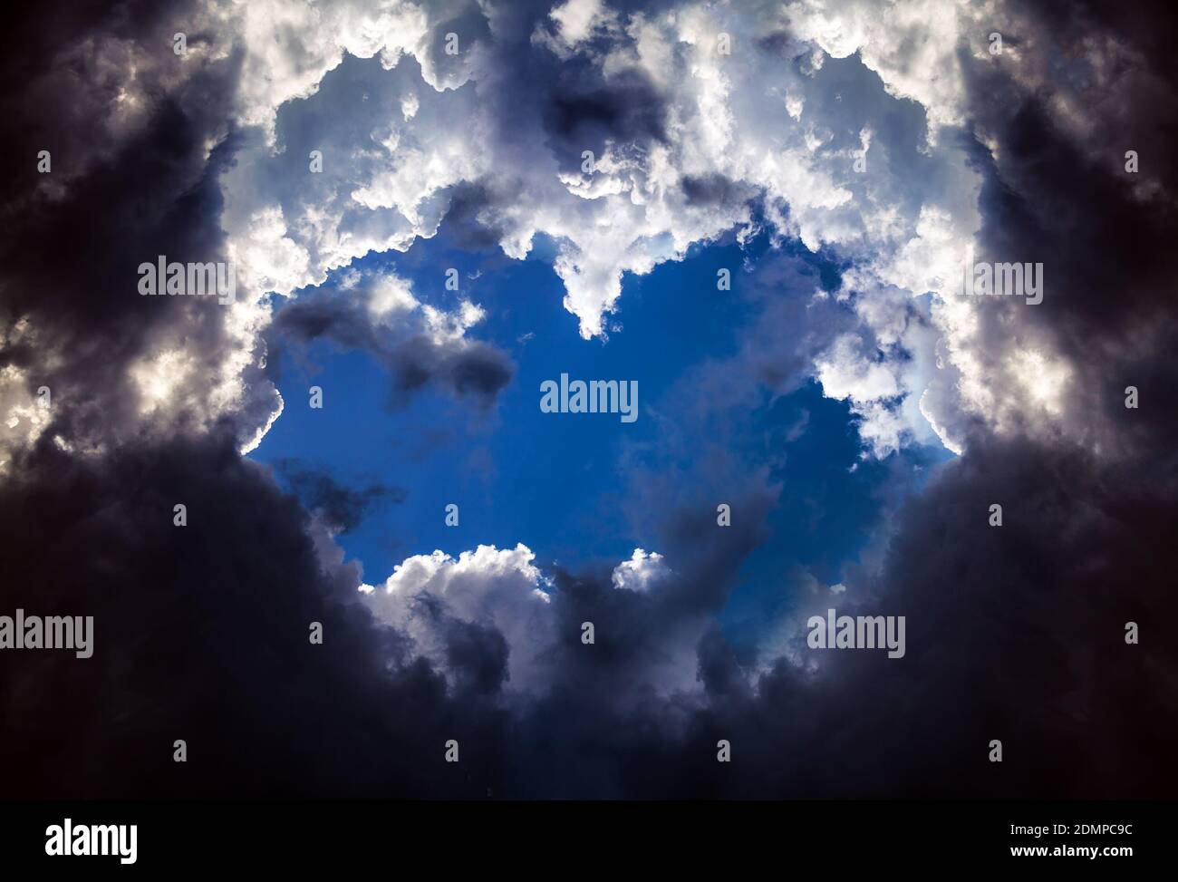 Dramatic Cloudscape Background with a Blue Sky Stock Photo - Alamy
