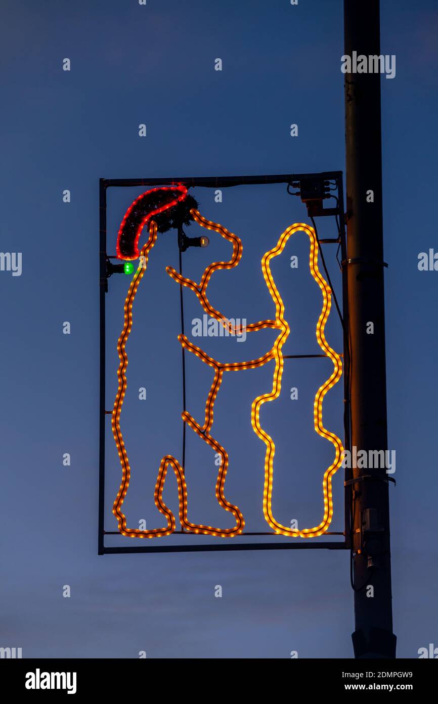 The Fife Town of Newburgh lights up Christmas with designs made by