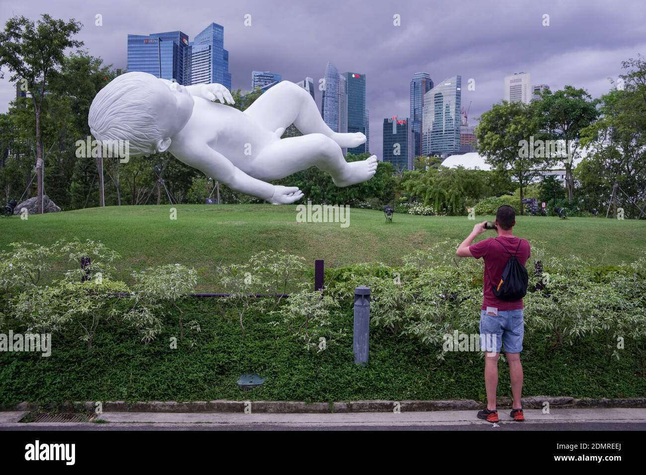 Singapore sculpture by Mark Quinn in the Gardens by the Bay (park Stock Photo Alamy