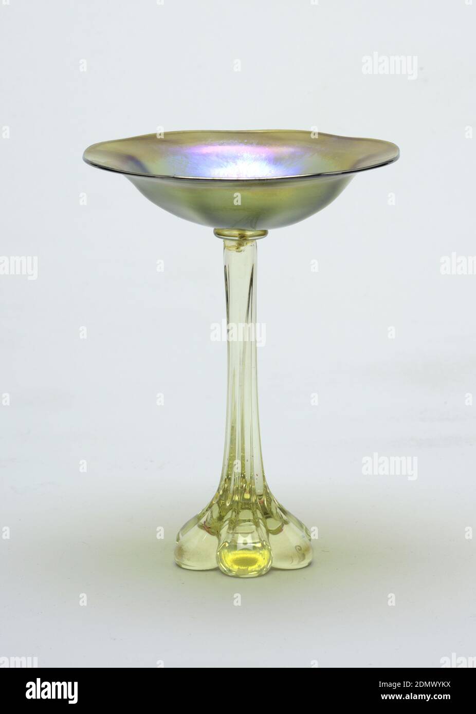 Tall footed candy dish hires stock photography and images Alamy