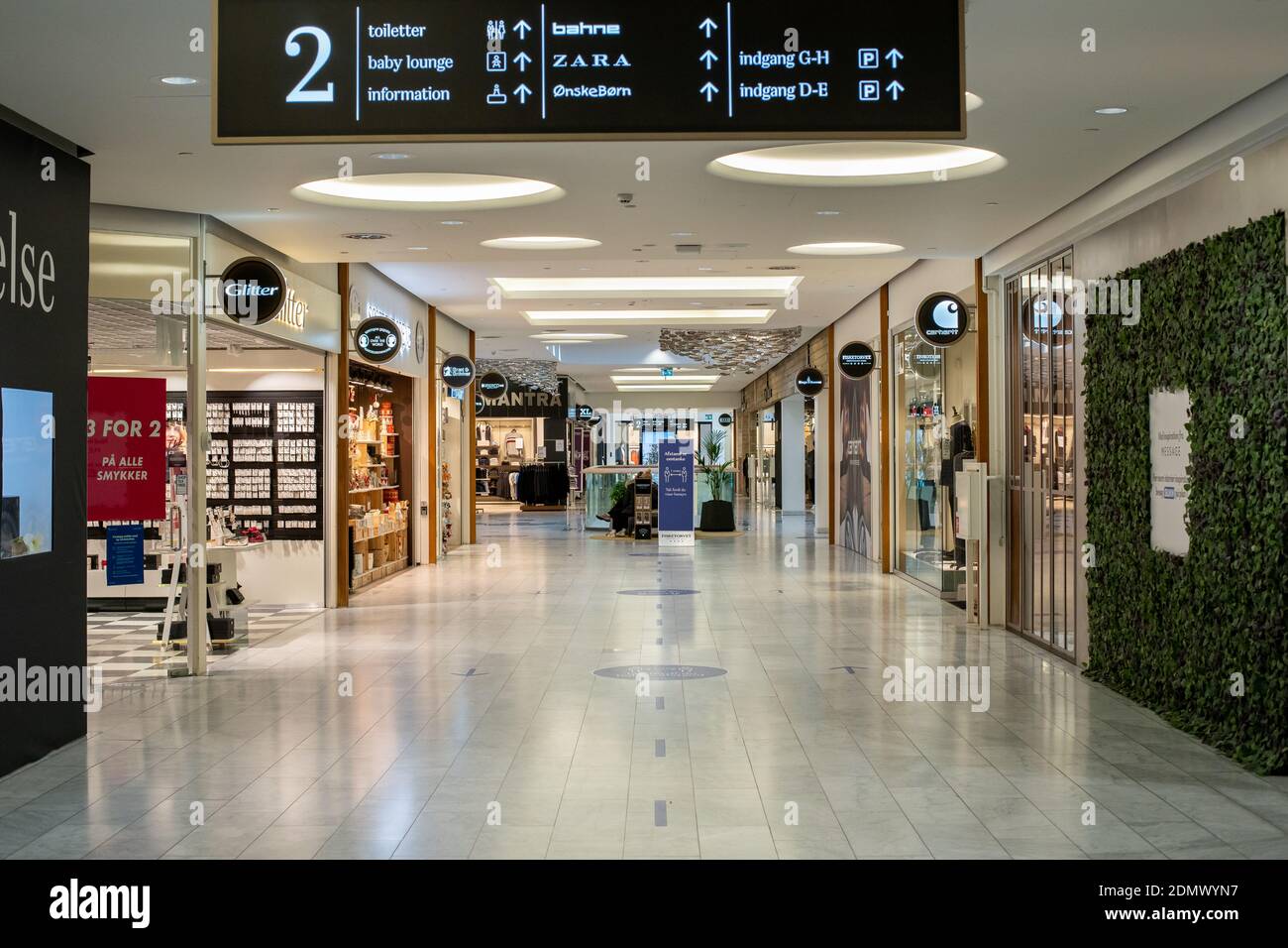 sorg stress smykker Fisketorvet shopping mall hi-res stock photography and images - Alamy