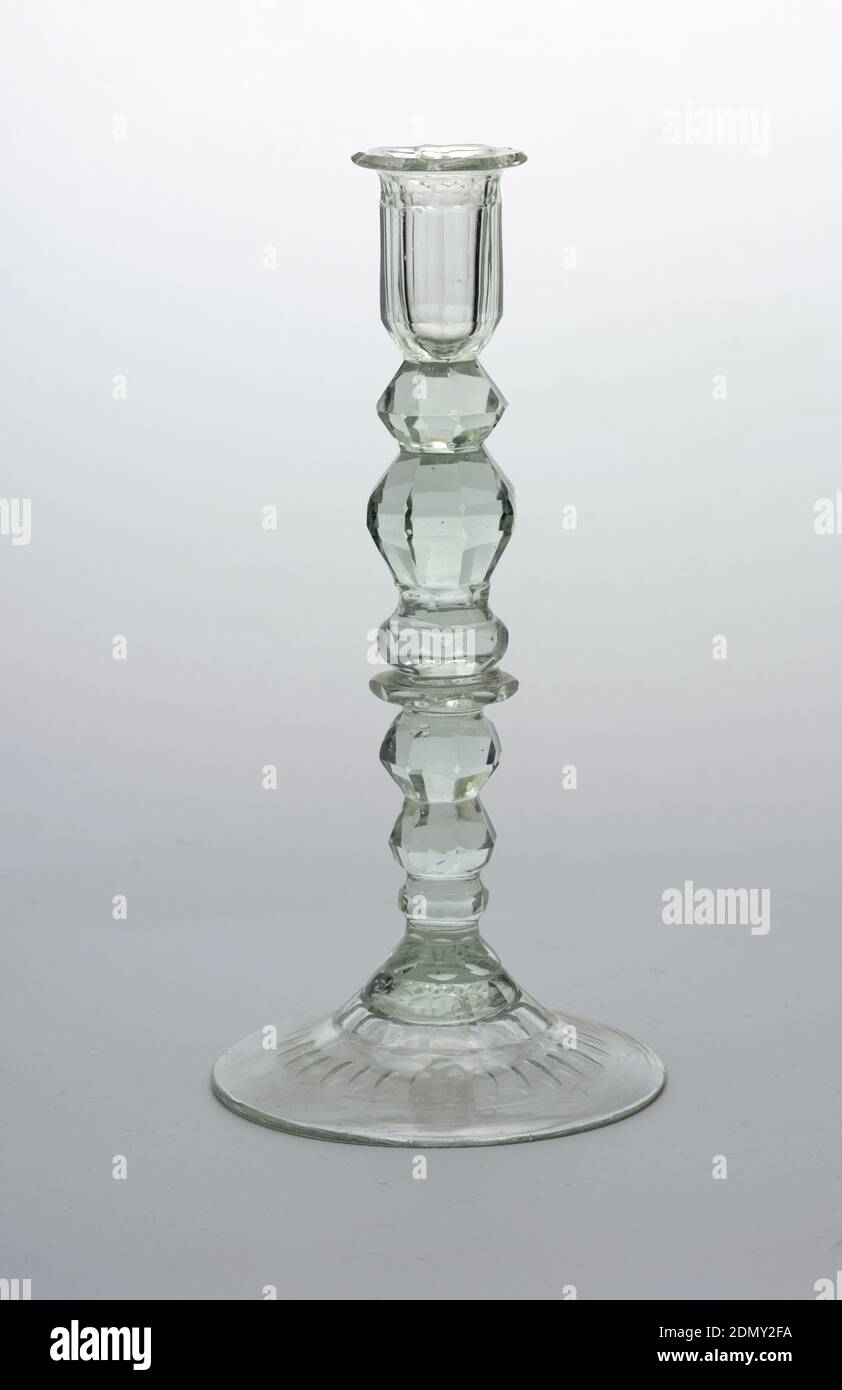 Shape everted rim hi-res stock photography and images - Alamy