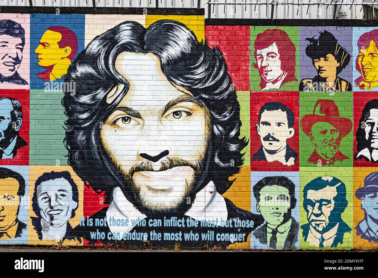 Belfast, Northern Ireland. 1st May, 2016. Graffiti and street art on