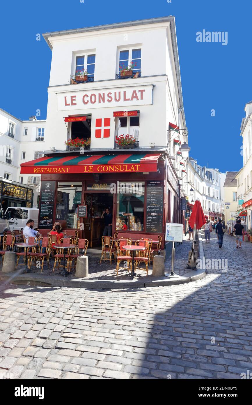 Le Consulat Restaurant, Montmartre, Paris Stock Photo