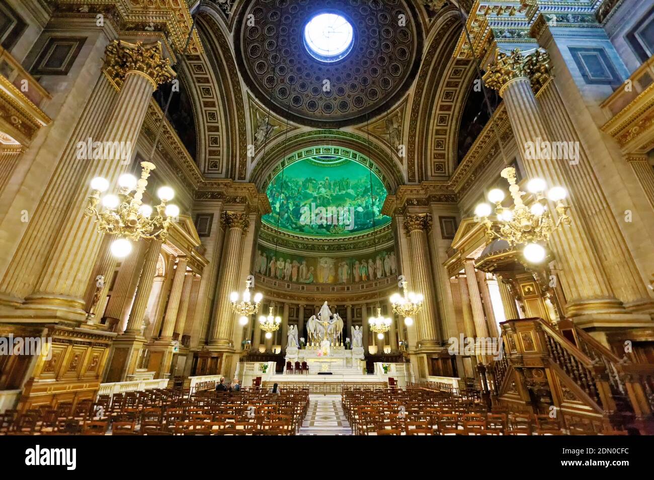 L'église Sainte-Marie-Madeleine, Paris Stock Photo