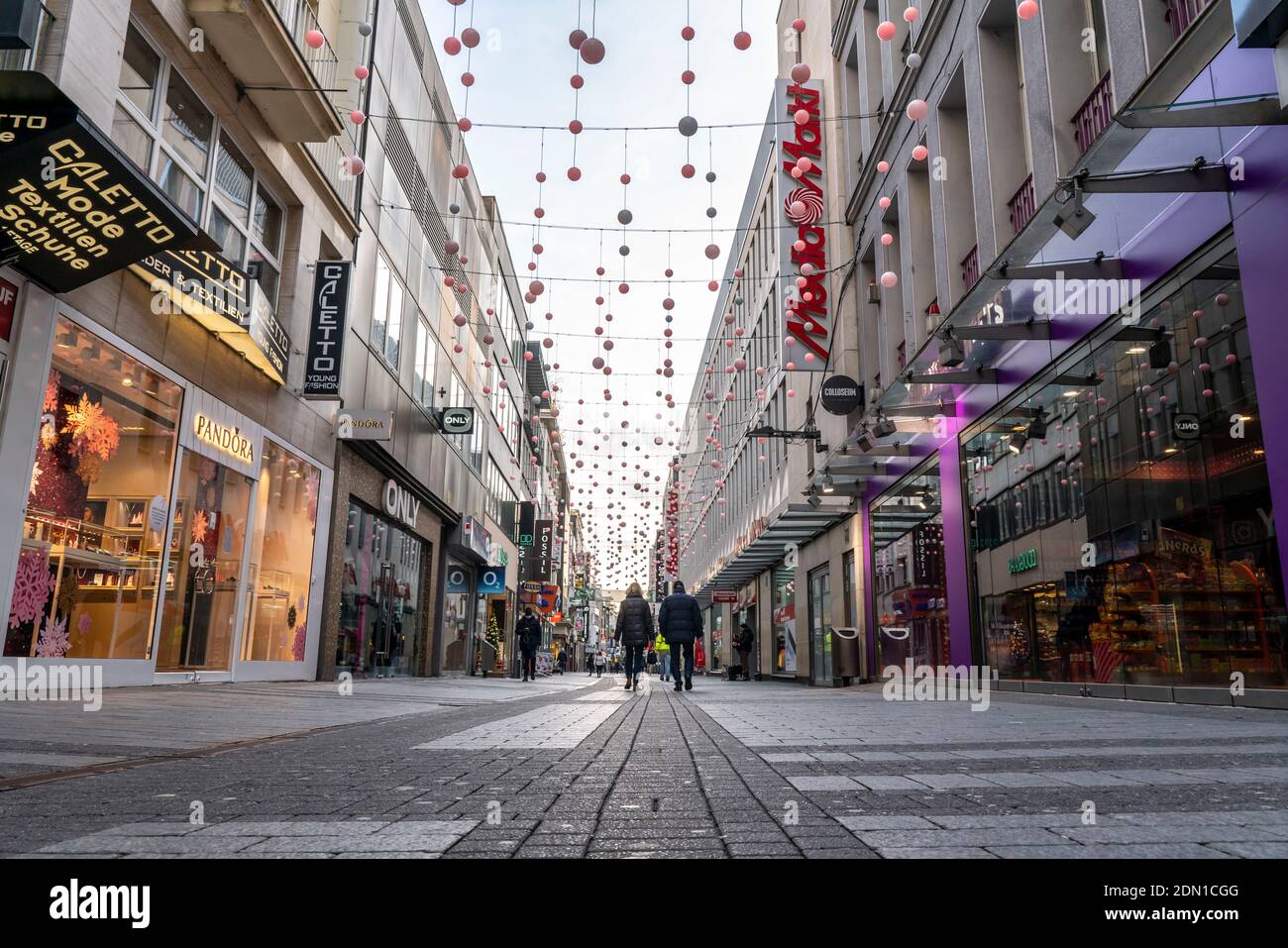 Hohe street cologne hi-res stock photography and images - Page 3 - Alamy