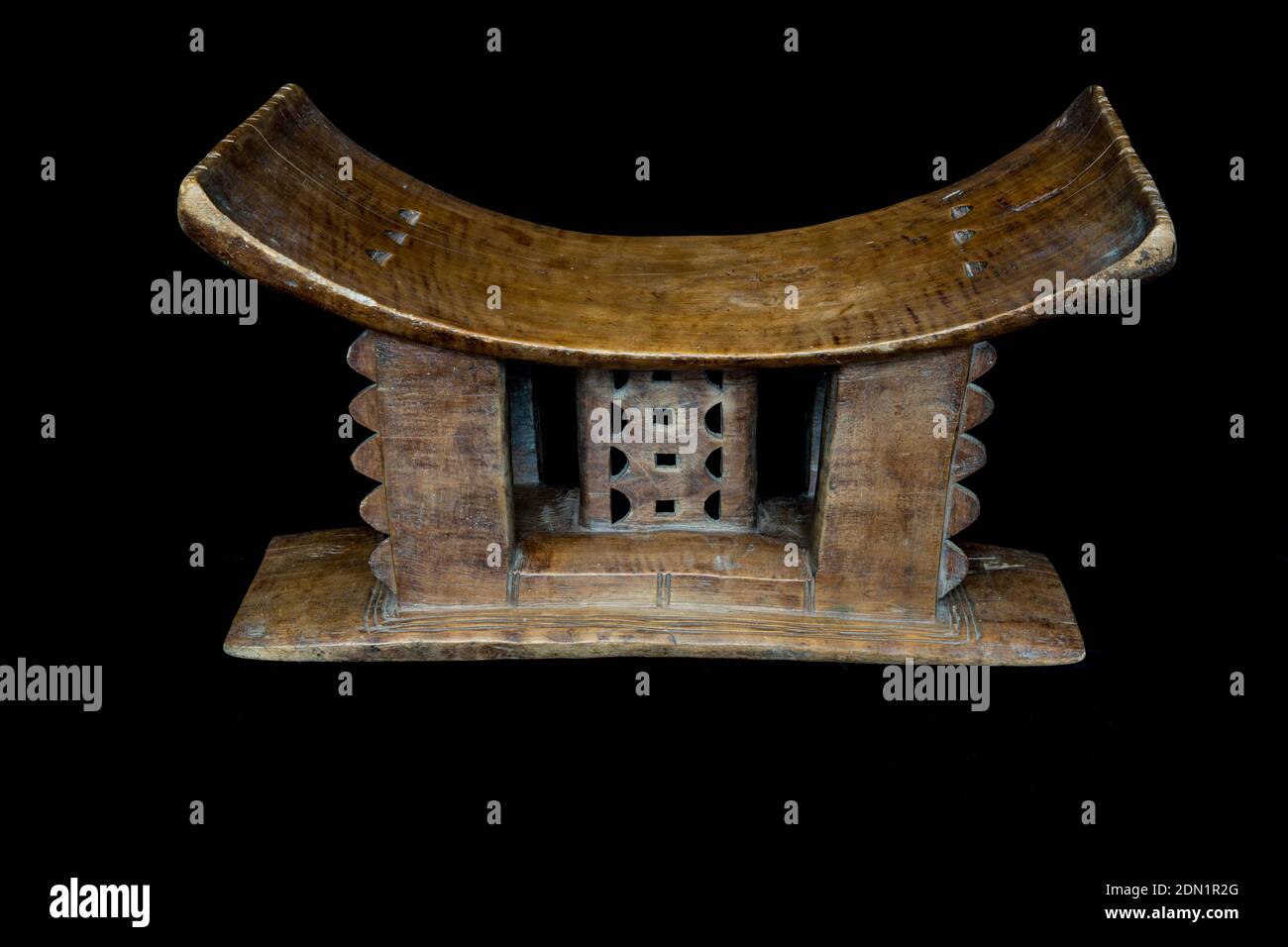 Old Baole Chief's Traditional Stool, an Ivorian sub-division of the Akan Ethnic Group.  Abidjan, Ivory Coast, Cote d'Ivoire.  Purchased 1992 in Cote d Stock Photo