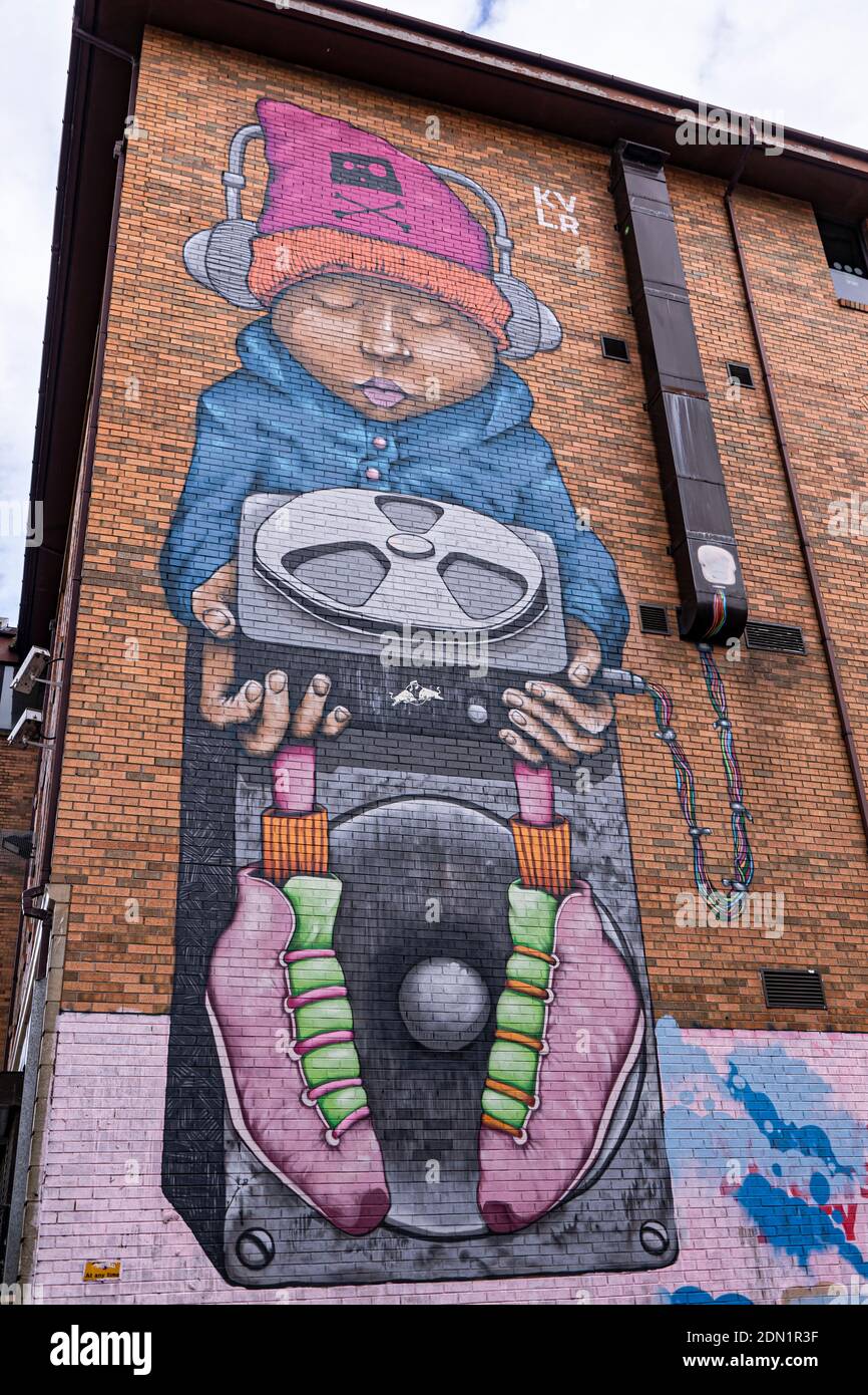 Belfast, Northern Ireland. 30th Apr, 2016. Graffiti and street art on April 30, 2016 in Belfast, Northern Ireland, UK. Stock Photo