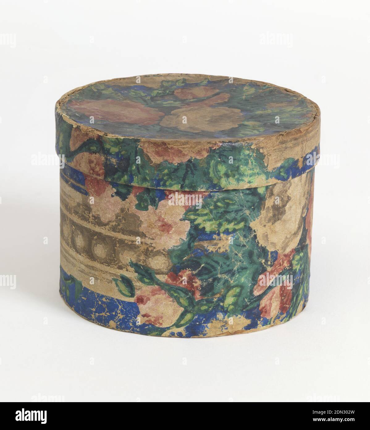Bandbox, Blockprinted paper on pasteboard support, Floral patterned