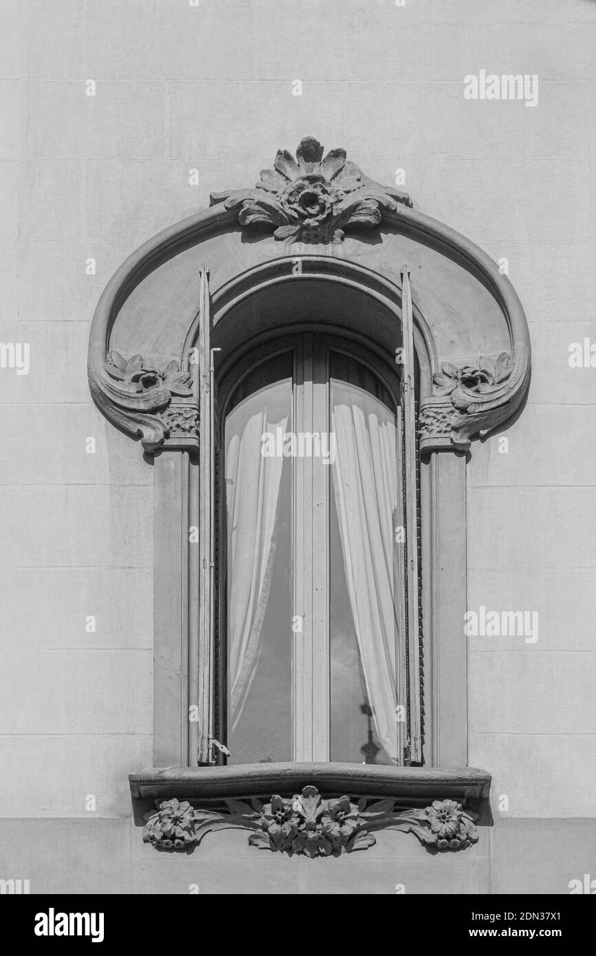 Buildings facade stucco old Black and White Stock Photos & Images - Alamy