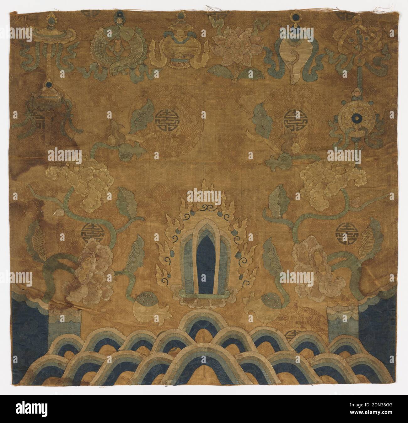 Gold tan fine silk damask hires stock photography and images Alamy