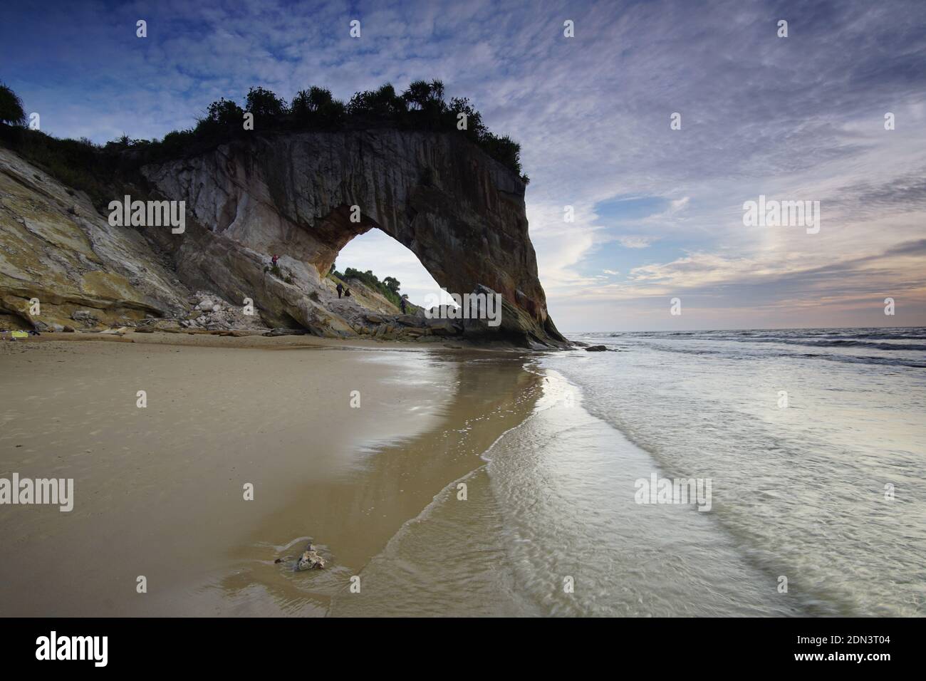 Miri Beach Malaysia High Resolution Stock Photography And Images Alamy
