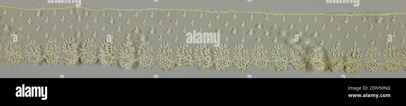 Border, Technique: applique, bobbin lace, Applique a vrai Drochel, floral edge; late 18th century Brussels, joined, late 18th century, lace, Border Stock Photo
