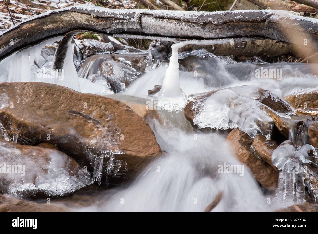 Pristine ice formations hi-res stock photography and images - Alamy