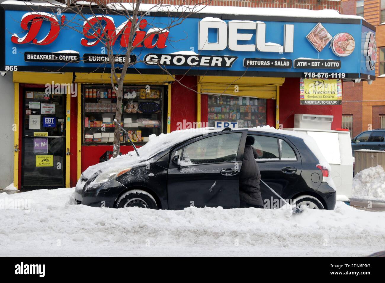 Snow After Math Aftermath of first major snow of the season, New York, NY USA Stock ...