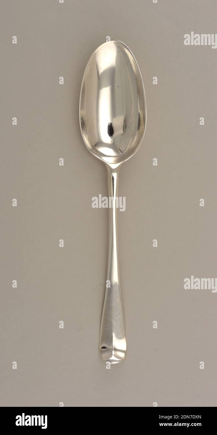 Hanoverian, Silver, The flatware collection is conspicuously lacking good examples of French and English classic silver flatware from the eighteenth century. These simple patterns, for which the decoration was meant to be a coat of arms, creat, or initials are now known as Fiddle pattern for the French and Hanoverian, and later Old English for the English., London, England, 1749, cutlery, Decorative Arts, Tablespoon, Tablespoon Stock Photo