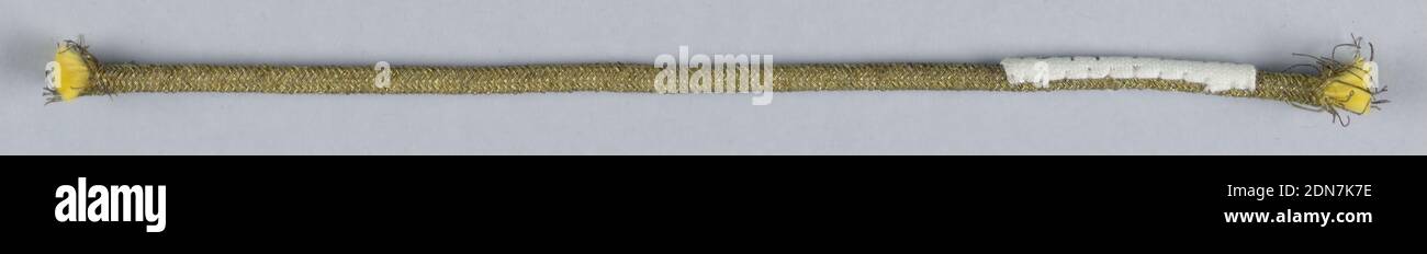 Gilt thread strands hi-res stock photography and images - Alamy