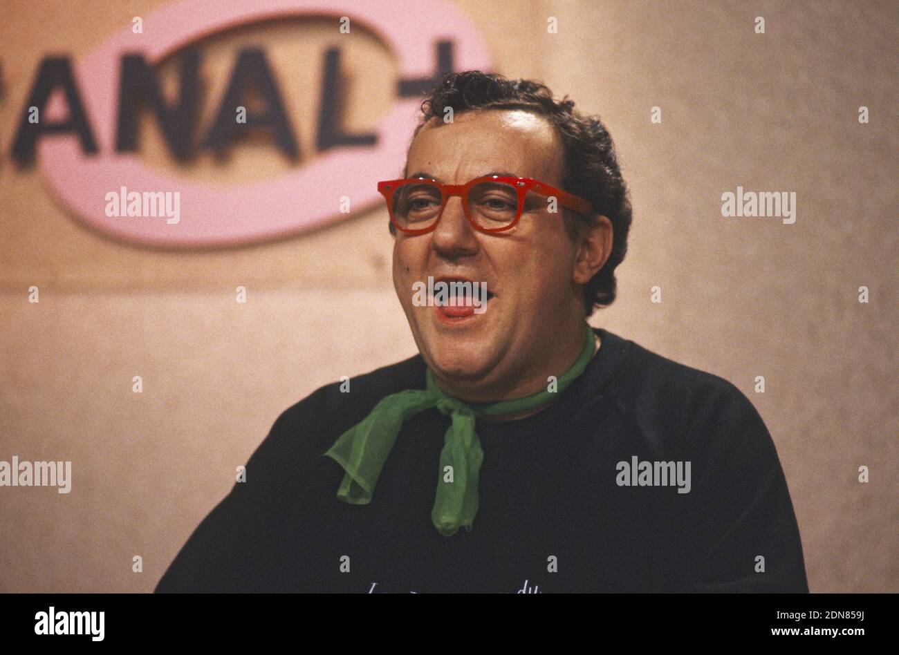 Coluche Coluche High Resolution Stock Photography And Images Alamy