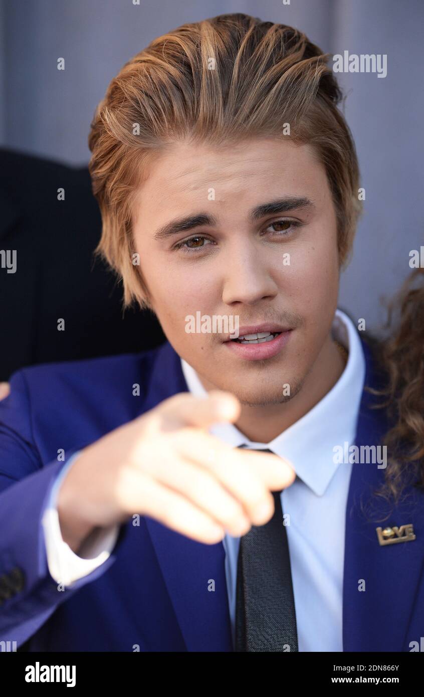 justin-bieber-attends-the-comedy-central-roast-of-justin-bieber-at-sony