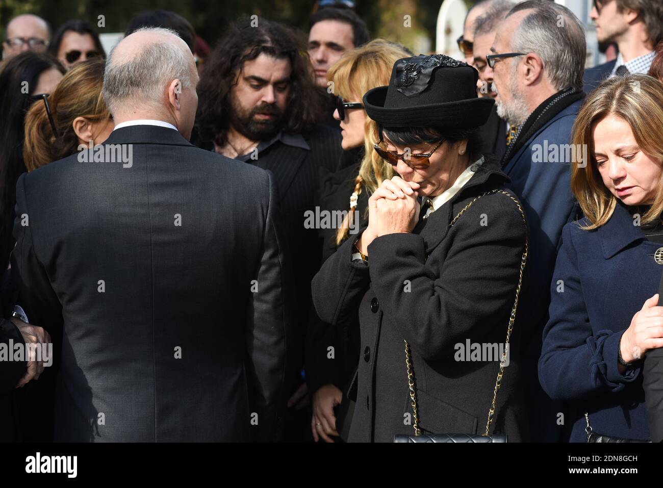 Funeral of Greek singer Demis Roussos at Athens first cemetery in ...