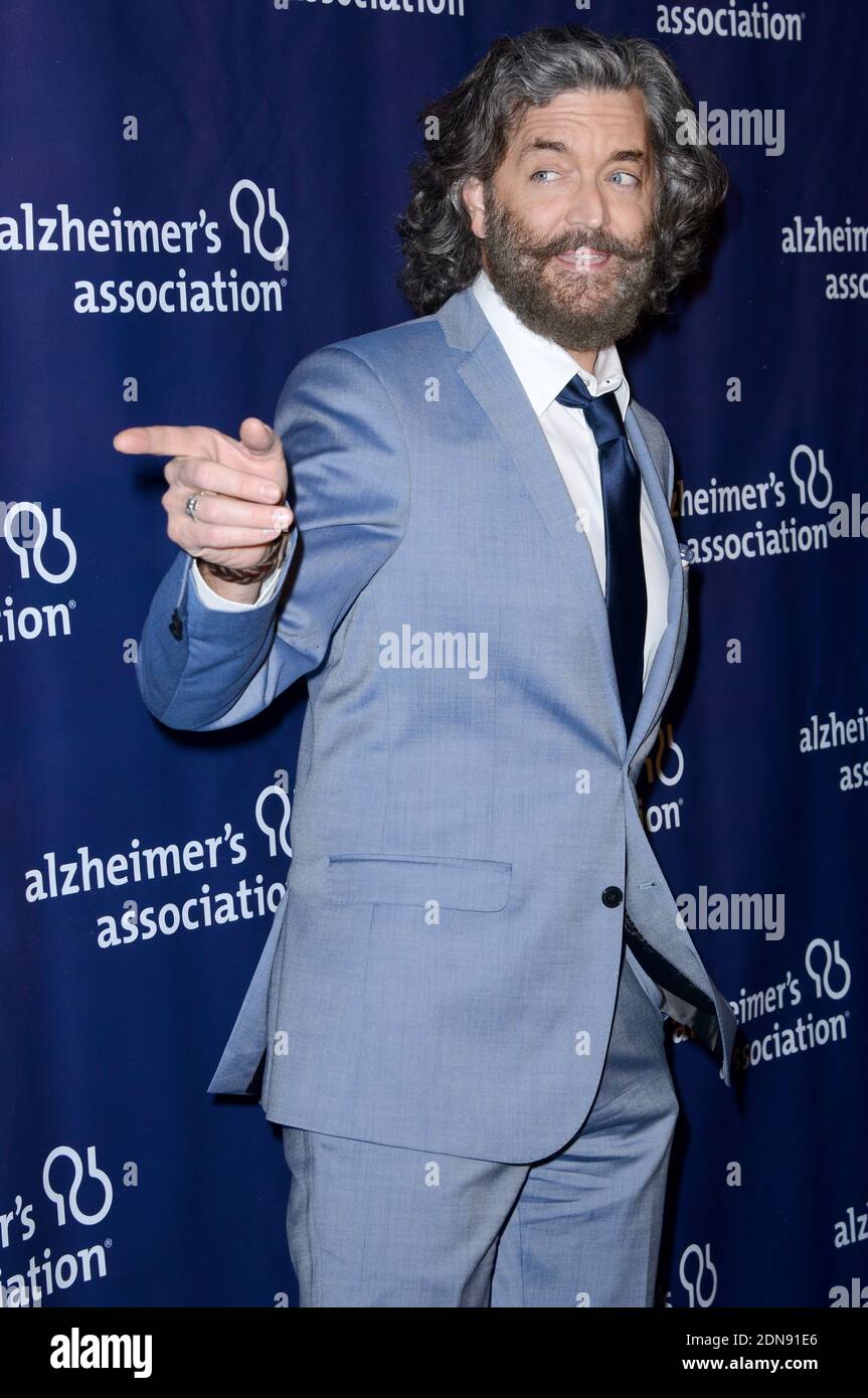 Timothy omundson hi-res stock photography and images - Alamy