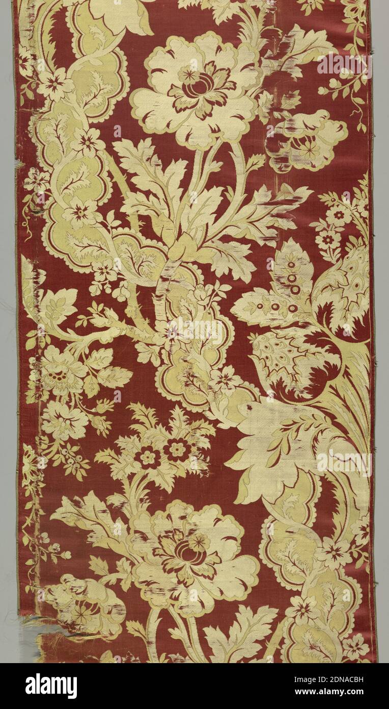Textile, Medium: silk Technique: compound satin, Coral-red satin ground with very large scale floral serpentine pattern in cream and pale green twill., France, ca. 1840, woven textiles, Textile Stock Photo