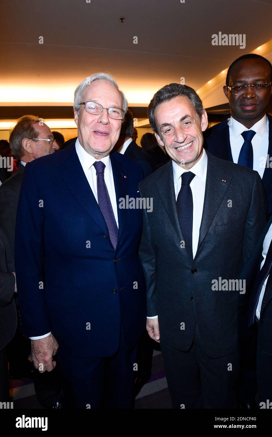 Baron David de Rothschild and UMP party president and former French President Nicolas Sarkozy during the 30th annual Dinner of the Representative Council of the Jews of France (CRIF) held at the Pullman Montparnasse Hotel in Paris, France on February 23, 2015. Photo Pool by Erez Lichtfeld/ABACAPRESS.COM Stock Photo
